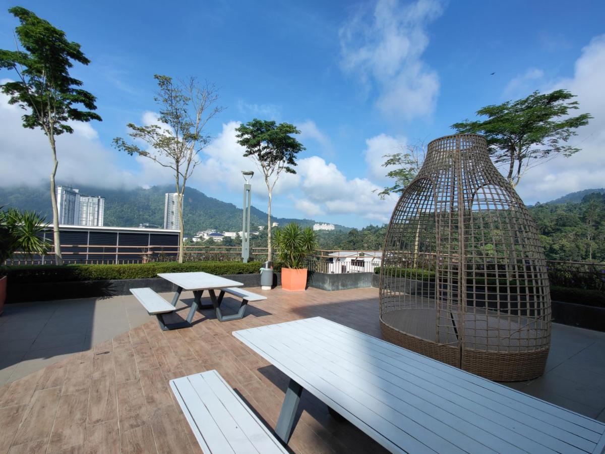 Apartment Friends & Family At Midhill Genting 8pax Free Wifi Genting Highlands