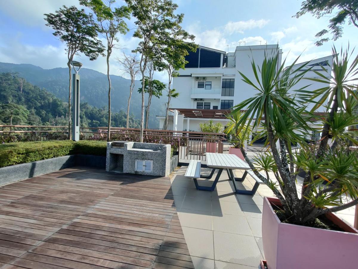 Apartment Friends & Family At Midhill Genting 8pax Free Wifi Genting Highlands